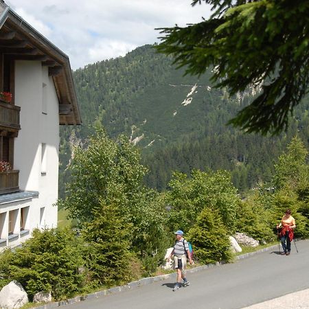 Hotel Berghof ゾンネンアルペ・ナスフェルト エクステリア 写真