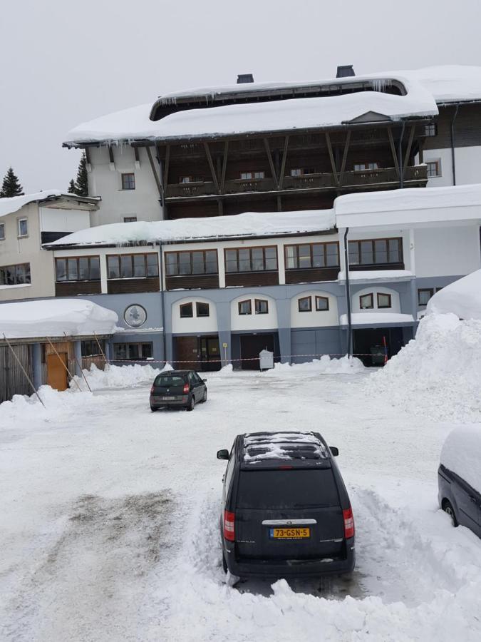 Hotel Berghof ゾンネンアルペ・ナスフェルト エクステリア 写真